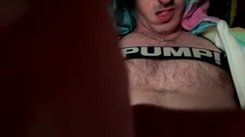 Snapshot of cooky_boys34 chatting on October 2025 09:39:01 AM Kimmys cam online show from October 2025 09:39:01 AM