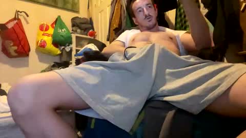 Snapshot of cooky_boys34 chatting on May 2026 08:18:01 AM Kimmys cam online show from May 2026 08:18:01 AM