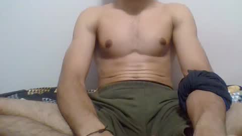 coolboy75289 online show from September 2025 04:17:02 AM