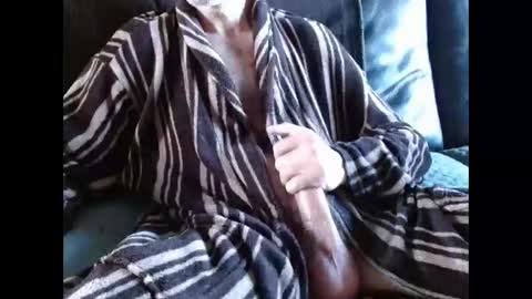 coolbreeze420 online show from November 2025 02:05:01 PM