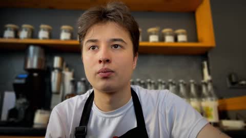 Lisa and Alen online show from February 2025 07:28:02 AM