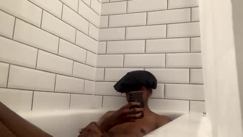 coolvibes69 online show from October 2025 04:06:02 PM