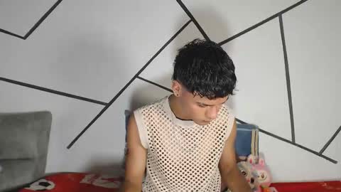 Snapshot of cooper_shiro chatting on December 2025 09:56:01 PM shiro online show from December 2025 09:56:01 PM