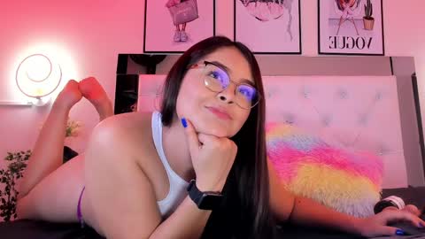 Cora  online show from February 2025 03:59:02 AM