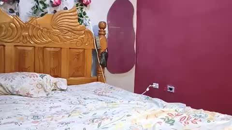 coral0403 online show from April 2026 06:21:01 PM