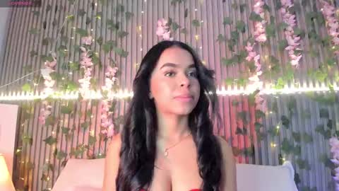 coralineross_ online show from March 2026 12:31:02 PM