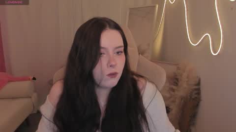 little girl who is always right or just Cora online show from March 2026 06:25:02 AM