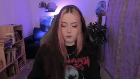 little girl who is always right or just Cora online show from July 2026 02:07:01 AM