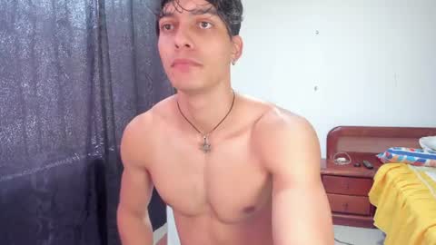 Snapshot of corey_vale chatting on July 2026 03:25:02 PM corey_vale online show from July 2026 03:25:02 PM