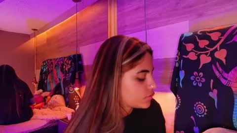 Cori online show from February 2026 04:22:01 AM