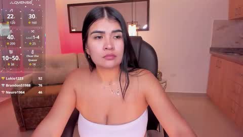 Corina White online show from November 2025 12:08:02 PM