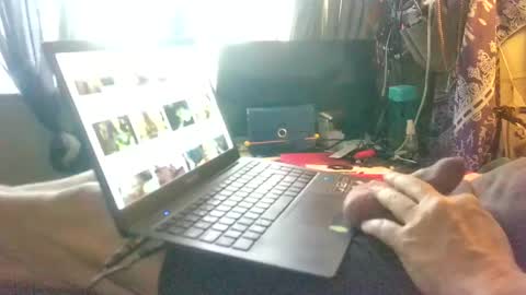 cornelis1955 online show from June 2026 12:33:01 PM
