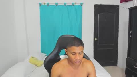 Ethan  online show from September 2025 02:04:01 AM