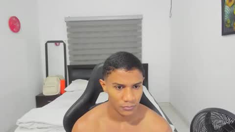 Ethan  online show from February 2026 11:08:02 PM