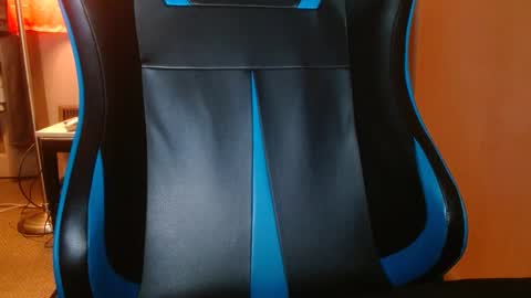 Snapshot of cosmicjones88 chatting on January 2025 04:33:02 AM cosmicjones88 online show from January 2025 04:33:02 AM