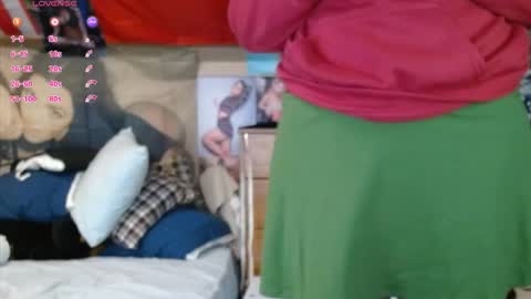 cosmicjones88 online show from November 2025 12:30:01 PM