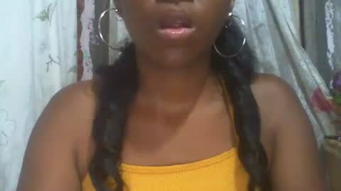 couleur_vanille online show from January 2025 07:12:01 PM