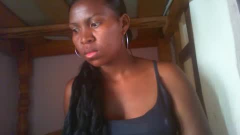 couleur_vanille online show from March 2025 06:30:01 AM