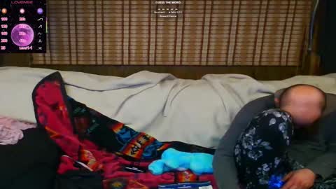 Alaskawildcouple online show from October 2025 09:46:02 AM