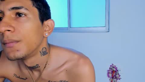 couple_no_limits22 online show from December 2025 03:18:02 PM