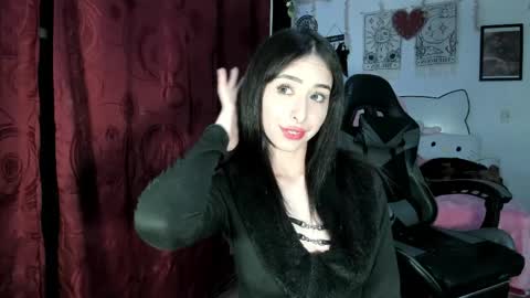 MIA LIZ AND SAM online show from April 2026 08:30:01 AM