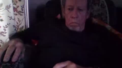 Snapshot of courieral1 chatting on February 2025 04:31:01 PM courieral1 online show from February 2025 04:31:01 PM