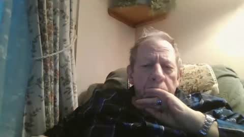 Snapshot of courieral1 chatting on December 2025 07:45:02 AM courieral1 online show from December 2025 07:45:02 AM