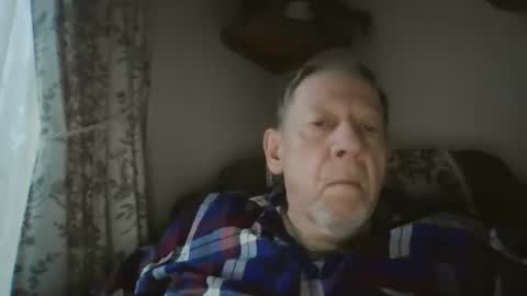 Snapshot of courieral1 chatting on December 2025 08:10:02 AM courieral1 online show from December 2025 08:10:02 AM