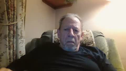 Snapshot of courieral1 chatting on January 2026 06:37:02 AM courieral1 online show from January 2026 06:37:02 AM