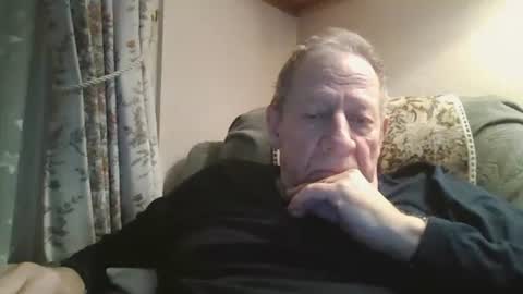 Snapshot of courieral1 chatting on January 2026 06:49:02 AM courieral1 online show from January 2026 06:49:02 AM