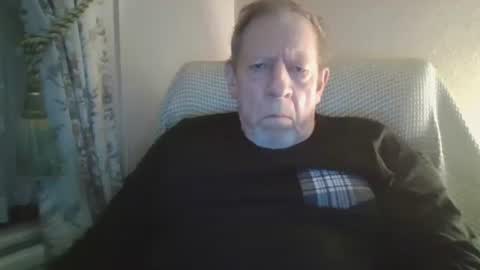 Snapshot of courieral1 chatting on February 2026 05:19:02 AM courieral1 online show from February 2026 05:19:02 AM