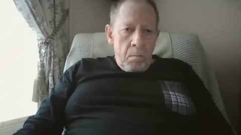 Snapshot of courieral1 chatting on March 2026 07:34:01 AM courieral1 online show from March 2026 07:34:01 AM