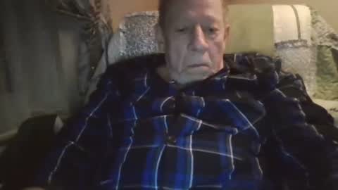 Snapshot of courieral1 chatting on March 2026 03:23:01 AM courieral1 online show from March 2026 03:23:01 AM