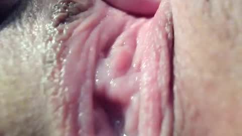 Snapshot of courtney_luv chatting on February 2025 05:47:02 PM Im Courtney Nice to meet youFollow meInstagram courtneyluv778 online show from February 2025 05:47:02 PM