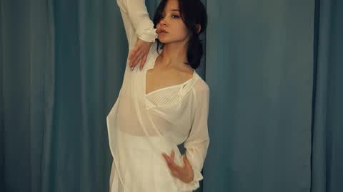 Snapshot of coventinaashfield chatting on February 2025 01:48:02 PM Yui online show from February 2025 01:48:02 PM