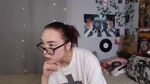 Yuna online show from November 2025 08:08:02 PM