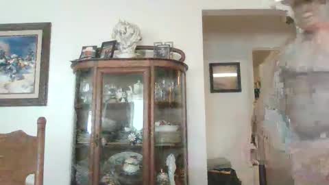 Snapshot of cowboy_hardware chatting on October 2025 05:14:02 PM Cowboy Hardware online show from October 2025 05:14:02 PM
