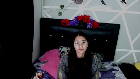 cozy7couple online show from October 2025 04:11:01 AM