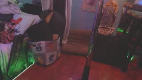 Snapshot of cpl4morethan1 chatting on October 2025 07:19:01 AM cpl4morethan1 online show from October 2025 07:19:01 AM