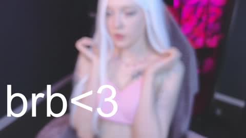 Snapshot of crackling_tati chatting on January 2025 02:07:02 AM Tati online show from January 2025 02:07:02 AM