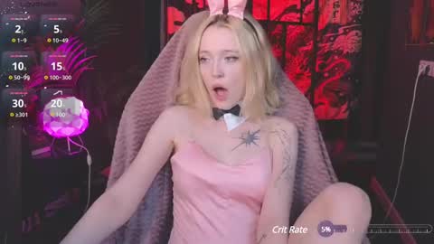 Snapshot of crackling_tati chatting on March 2025 08:59:01 PM Tati online show from March 2025 08:59:01 PM