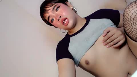 Hot Ayisha online show from March 2025 05:28:02 PM