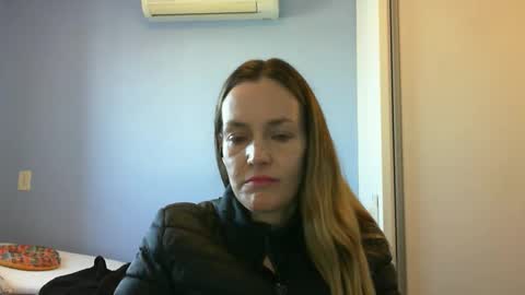 Anny online show from September 2025 10:59:01 AM