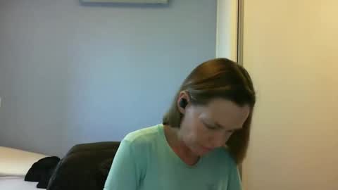 Anny online show from September 2025 10:50:01 AM