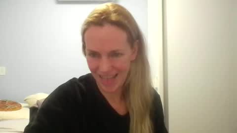 Anny online show from June 2026 12:11:01 AM