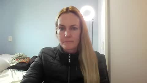 Anny online show from July 2026 12:25:02 PM