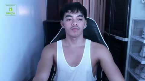 Snapshot of crazyasiancum chatting on December 2024 10:52:01 AM Zion online show from December 2024 10:52:01 AM