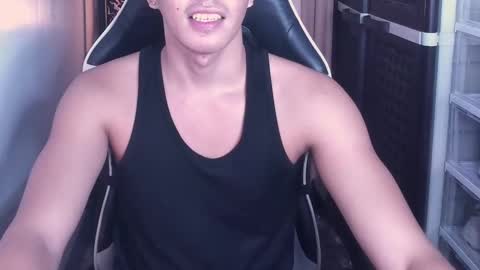 Snapshot of crazyasiancum chatting on February 2025 12:00:02 PM Zion online show from February 2025 12:00:02 PM