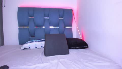 Snapshot of crazybaby_squirt chatting on May 2026 04:20:02 AM crazybaby_squirt online show from May 2026 04:20:02 AM