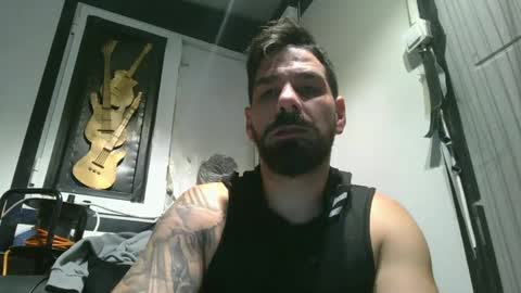 Snapshot of crazycouple1011 chatting on January 2025 12:01:01 AM funcouple online show from January 2025 12:01:01 AM